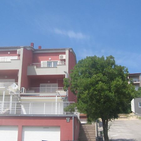 דירות קריקווניצה Apartman Karla מראה חיצוני תמונה